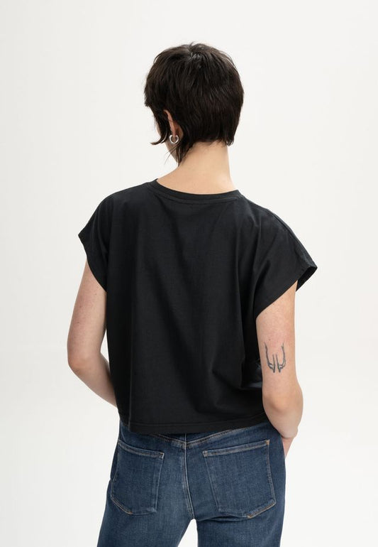 Cropped T-Shirt BHAMINI black | MELAWEAR