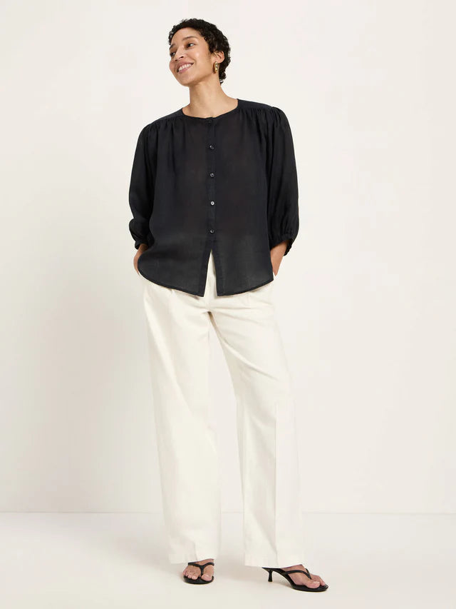 Bluse mit Kräuseln onyx | Lanius