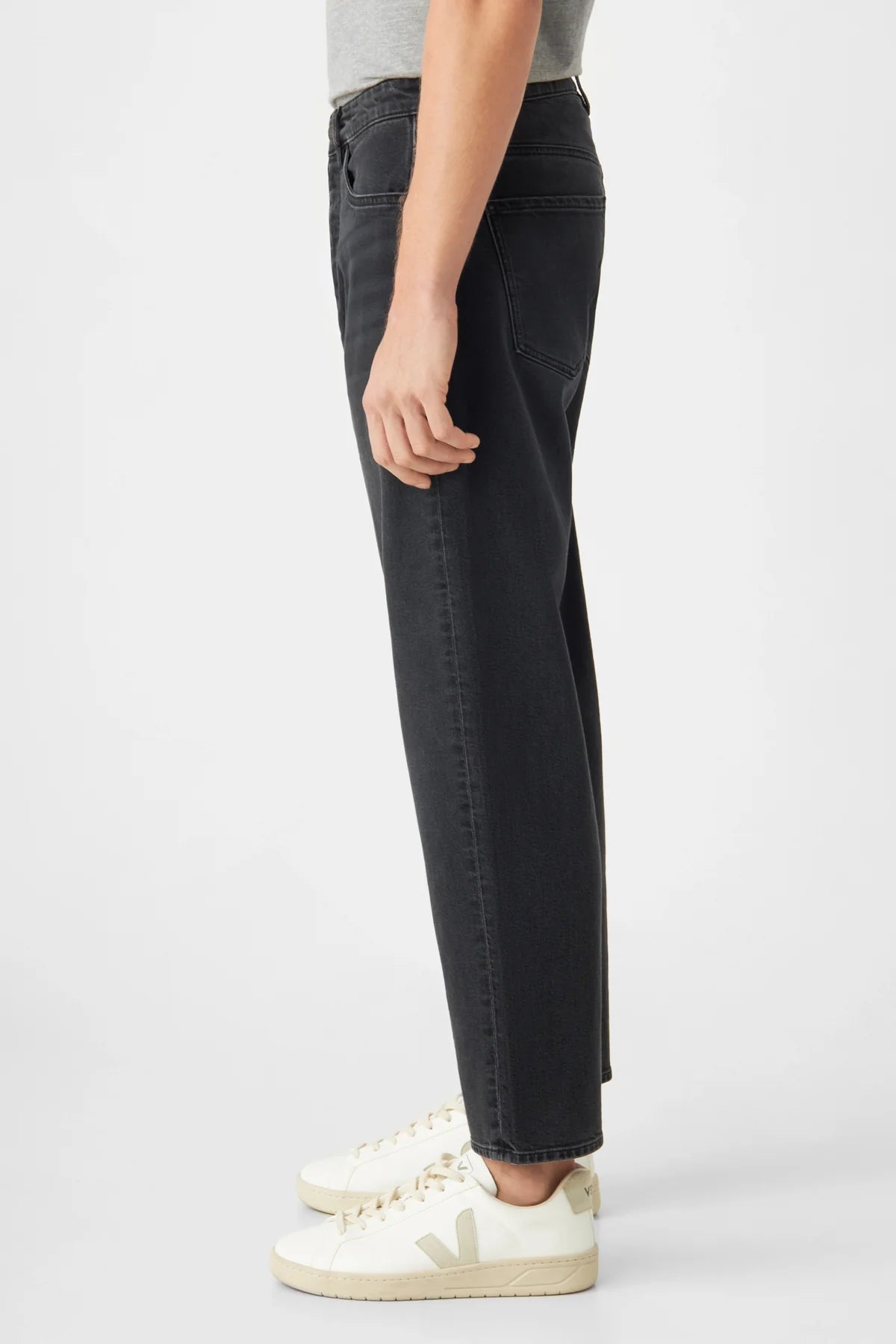 Jeans RISE Relaxed Tapered Minimal Stretch - Basic Vintage Black 313 | DAWN