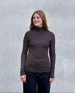 TENCEL™ LYOCELL RIB TURTLENECK MIO mud | JAN ´N JUNE