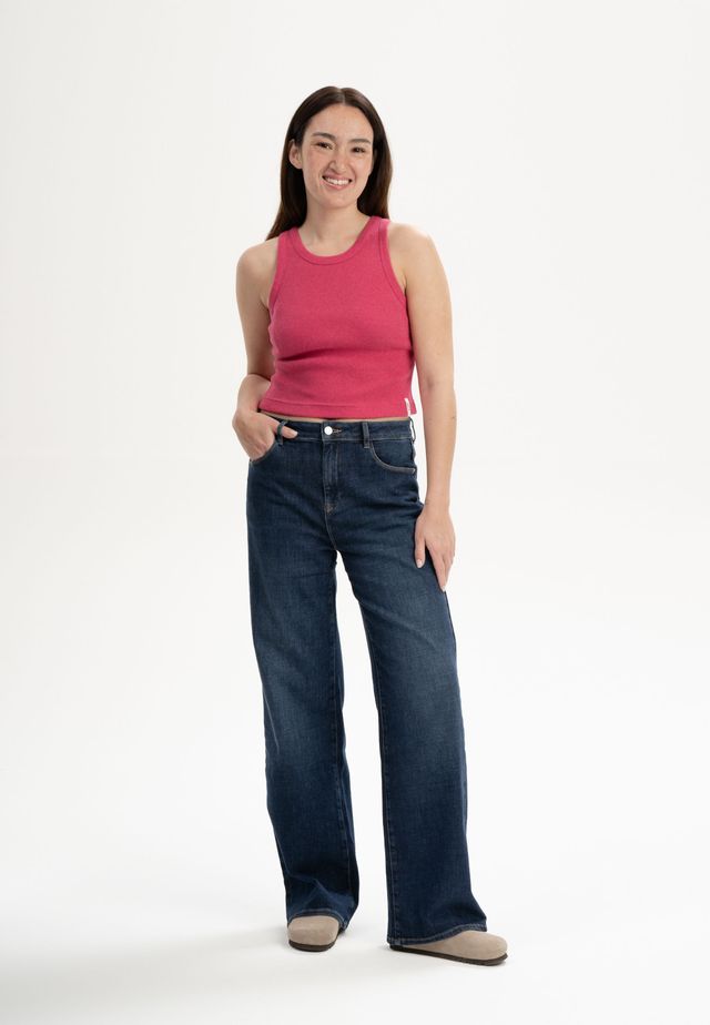 Cropped Ribbed Tanktop PRISHA berry blend | MELAWEAR