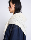 LAMBSWOOL TRIANGLE SCARF ELVA ofwhite | JAN ´N JUNE