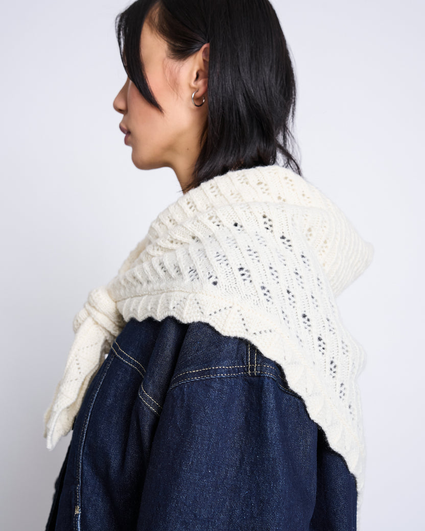 LAMBSWOOL TRIANGLE SCARF ELVA ofwhite | JAN ´N JUNE