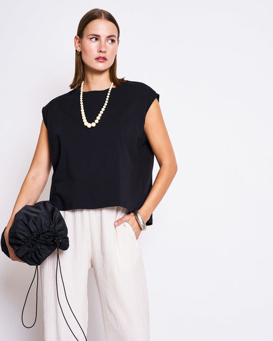 T-SHIRT OVAR black | JAN ´N JUNE