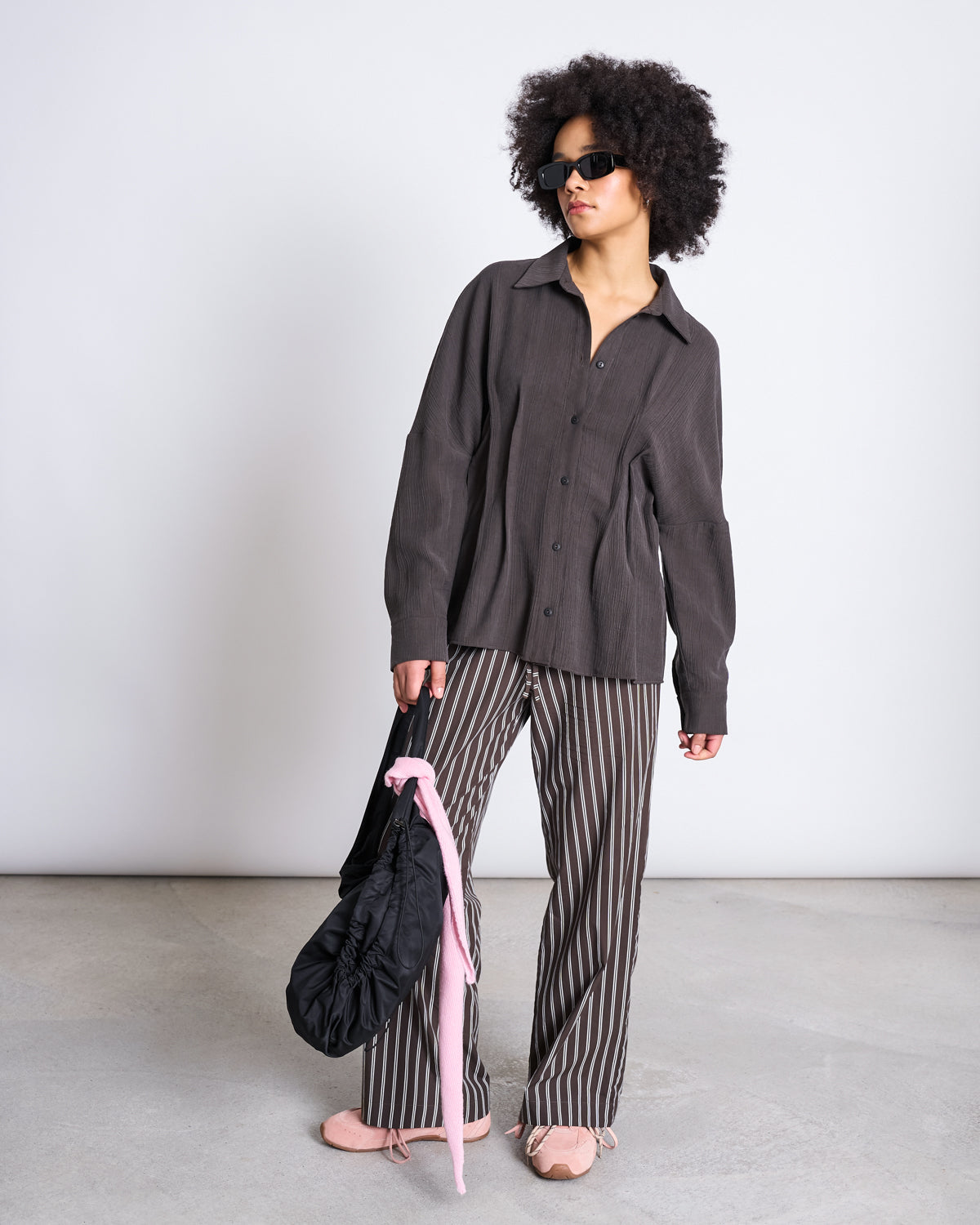GATHERED BLOUSE CALVA mud | JAN ´N JUNE