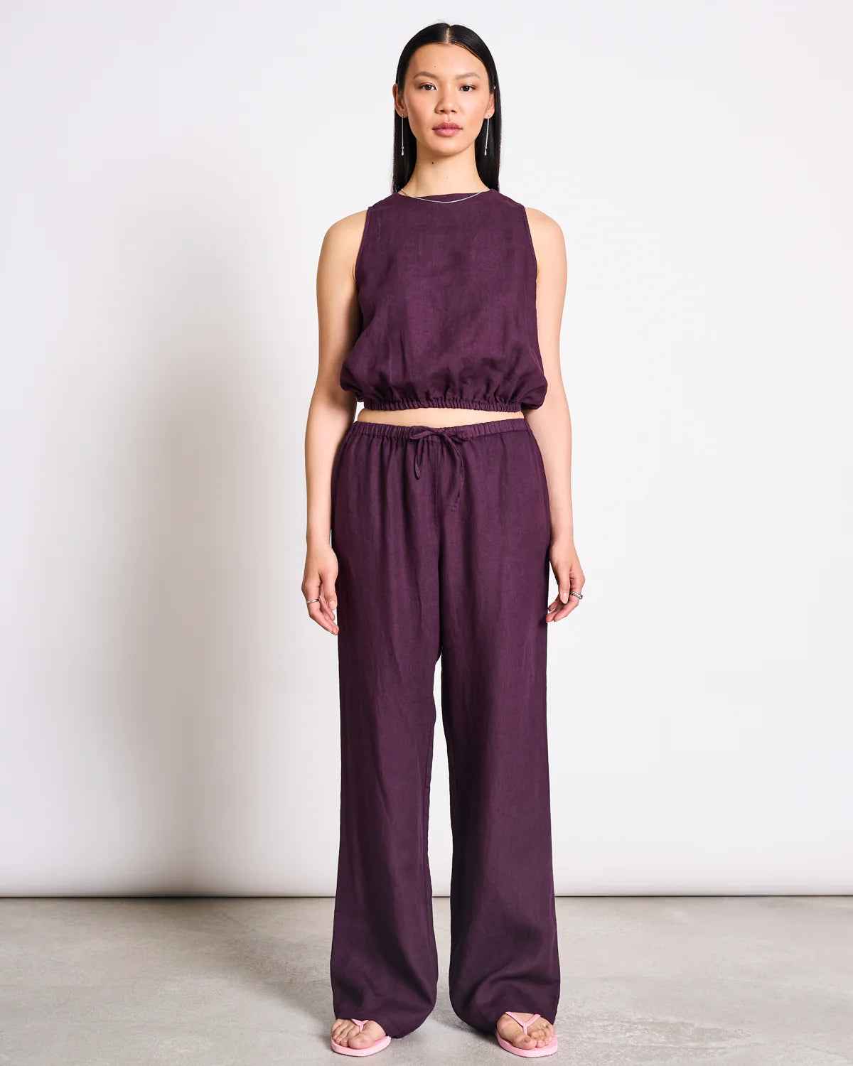 LINEN DRAWSTRING PANTS SJOV CHERRY LACQUER | Jan ´n June