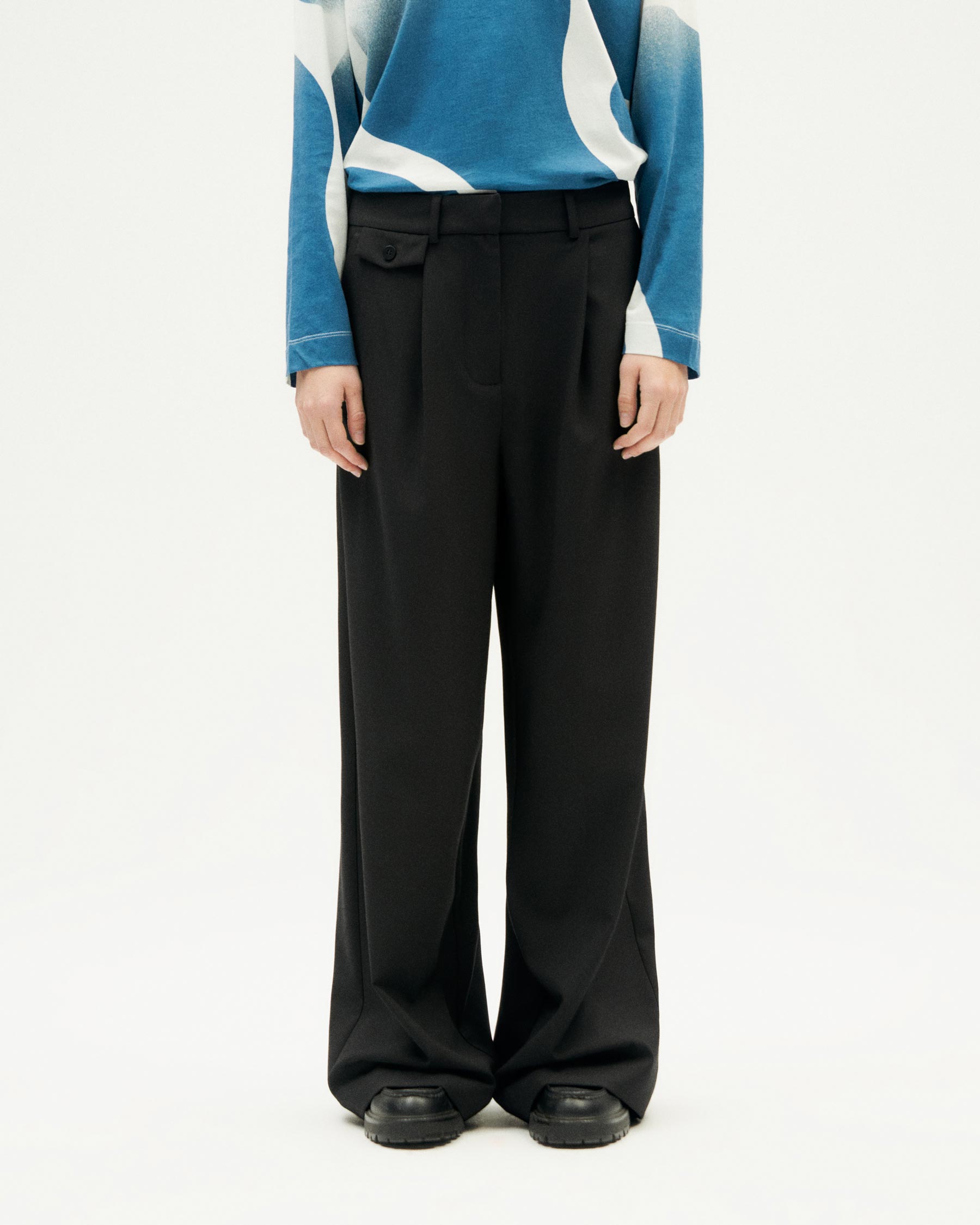 Hose BLACK PAT PANTS | THINKING MU