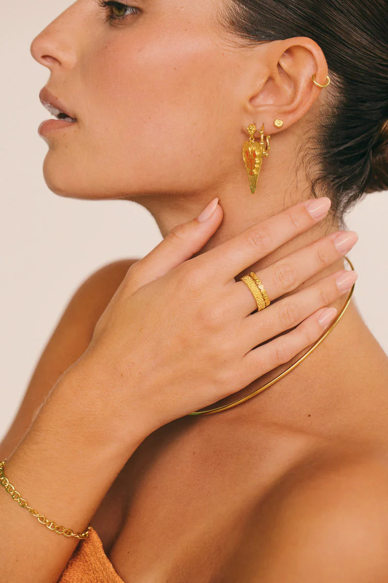 Endless Wave Ring Gold | wildthings