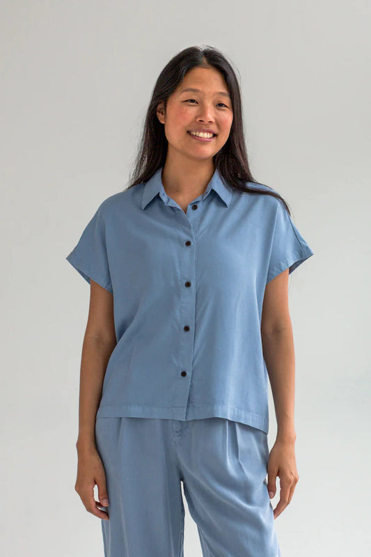 Bluse Cannes - Denim Blue  | TWOTHIRDS