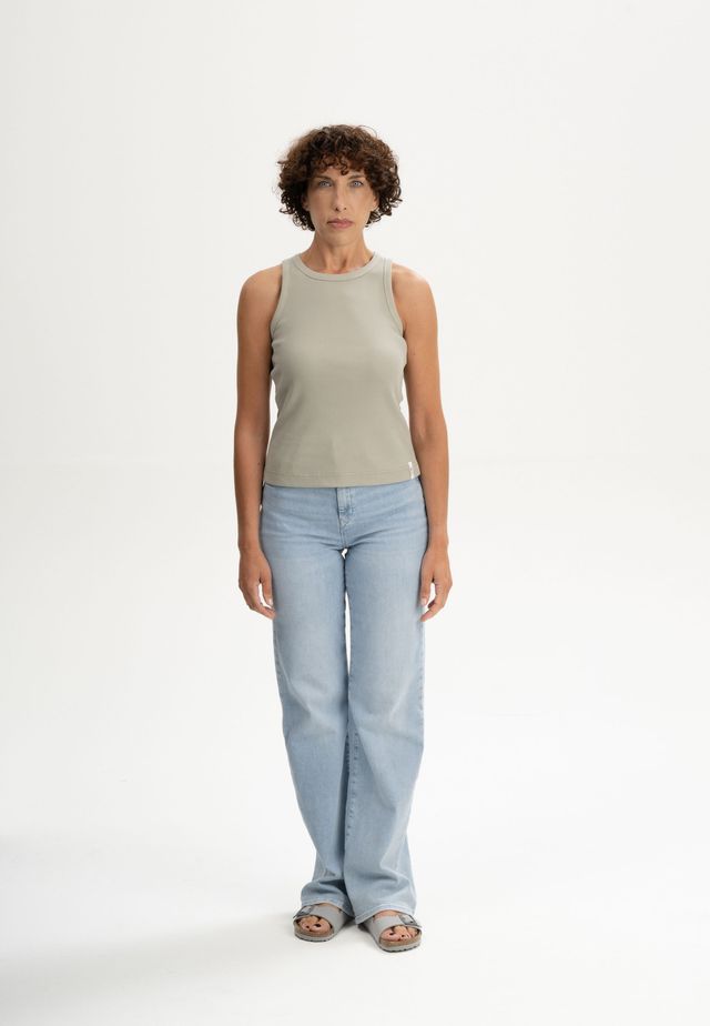 Ribbed Tanktop DRISNA dusty green | MELAWEAR