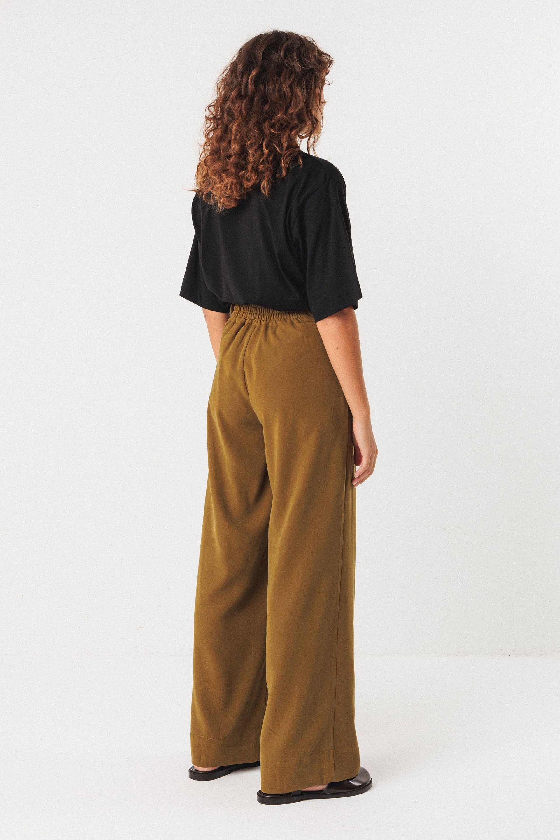 HESTIA TROUSER olive green | SKFK