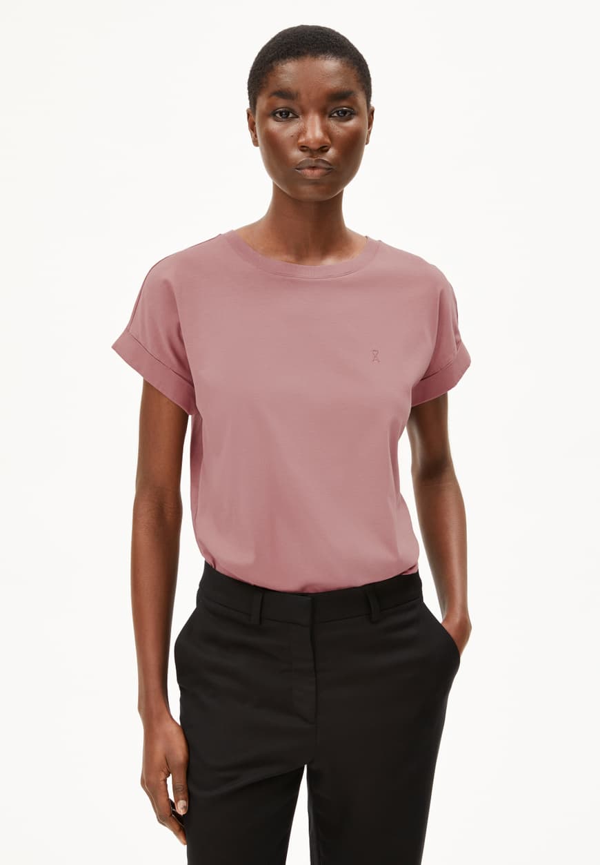 T-Shirt IDAARA light berry | ARMEDANGELS