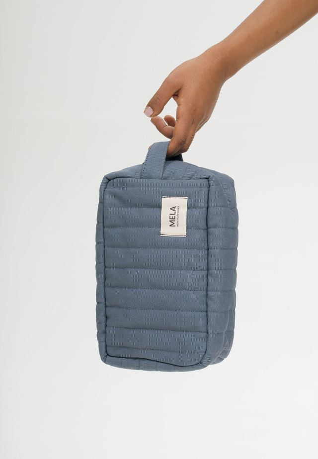 Padded Toiletry Pouch Style PAVEEN dusty blue | MELA