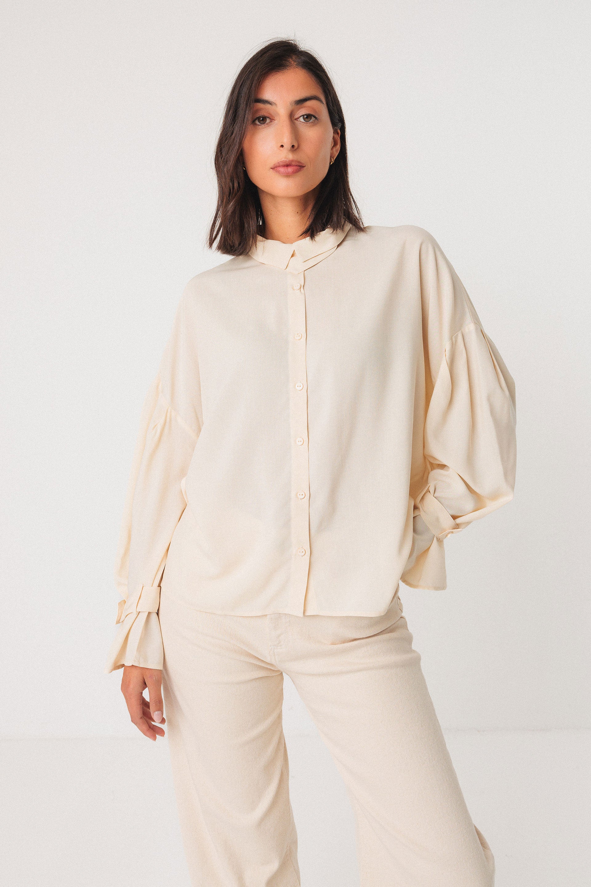 LONE SHIRT cream | SKFK