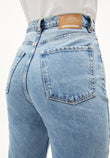 Jeans MAIRAA Mom fresh blue | ARMEDANGELS