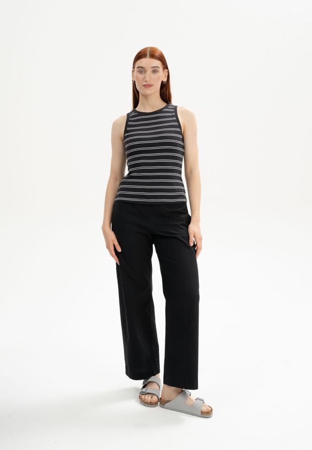 Ribbed Tanktop DRISNA black white stripes | MELAWEAR
