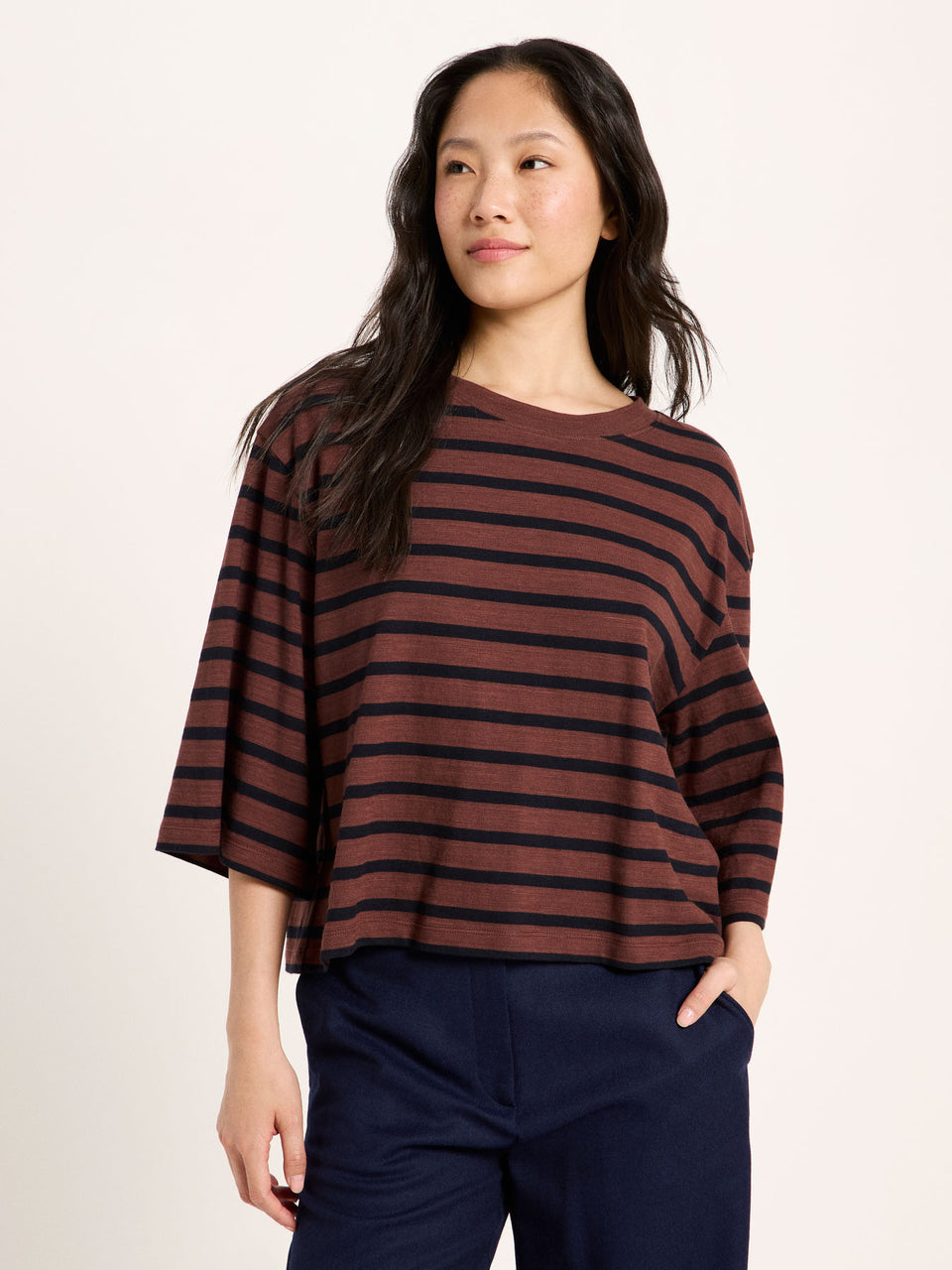 Oversizeshirt GOTS bitter chocolate / black | LANIUS
