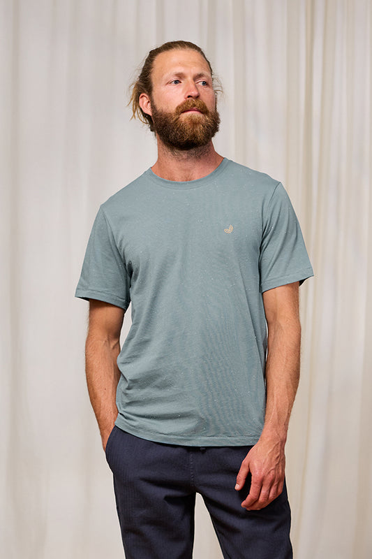 T-Shirt QALITO old blue | TWOTHIRDS