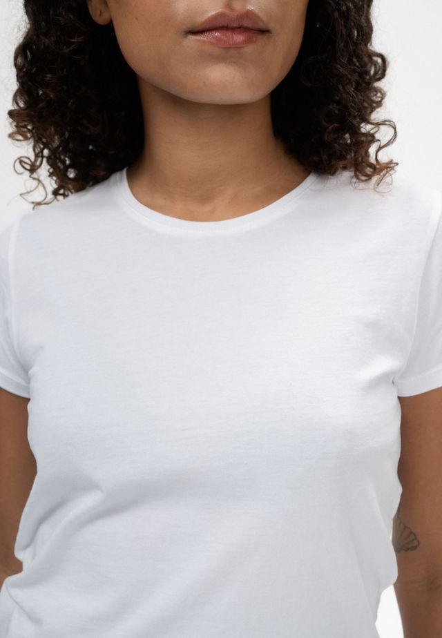 T-Shirt LANISHA weiß | MELAWEAR