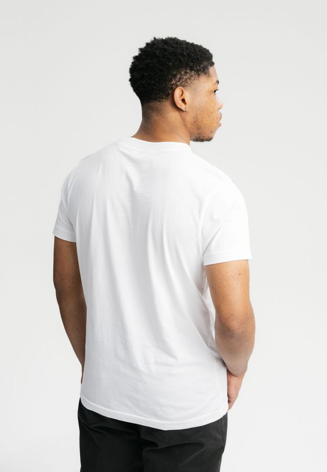 T-Shirt AVAN weiß | MELAWEAR