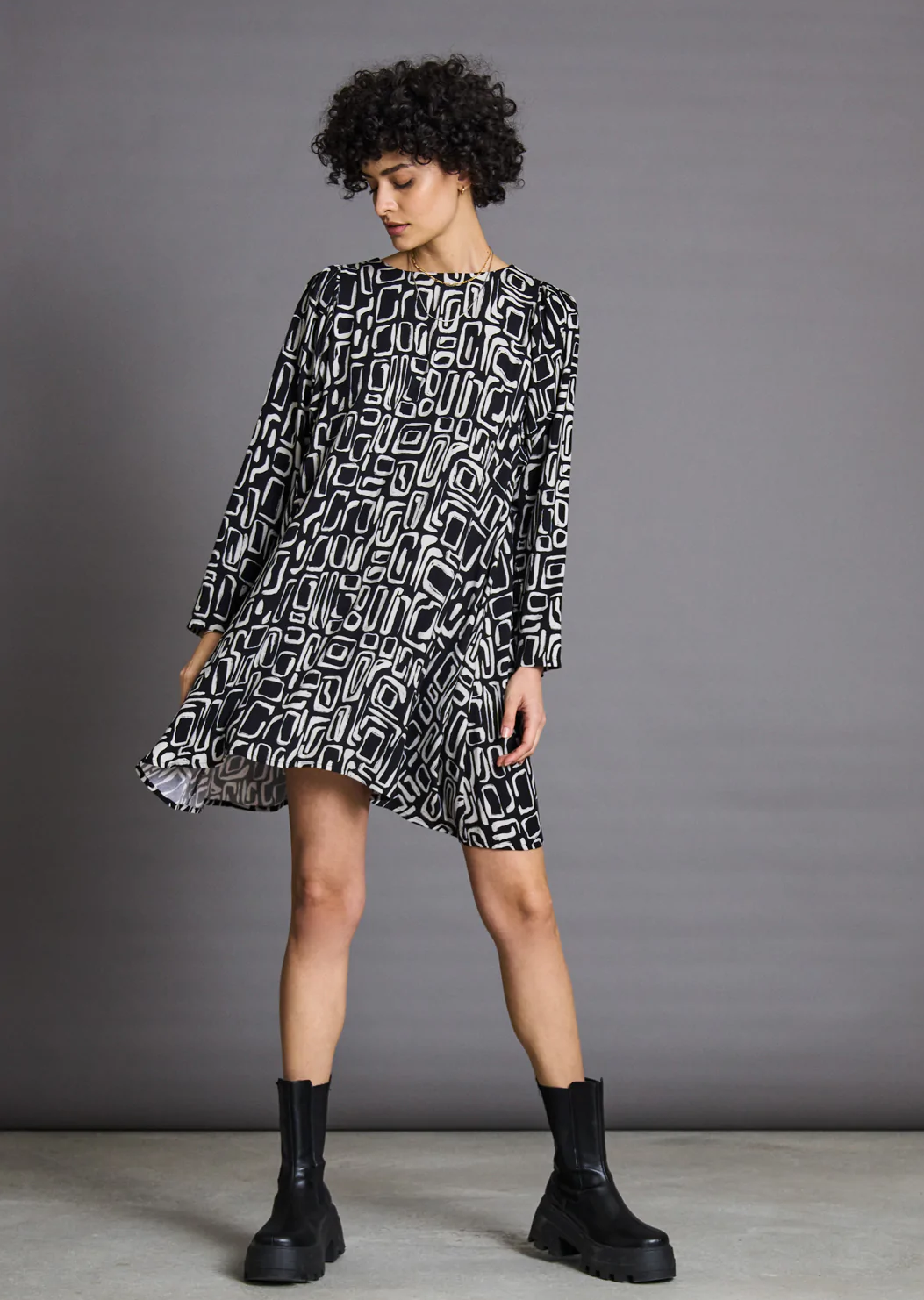 Short dress SHANNON square print  EcoVero™| Jan ´n June